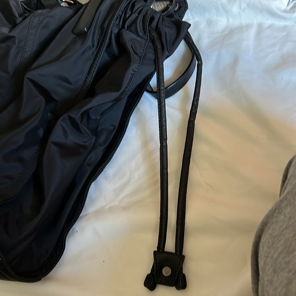 Burberry Vintage Tote EUC - Picture 14 of 16